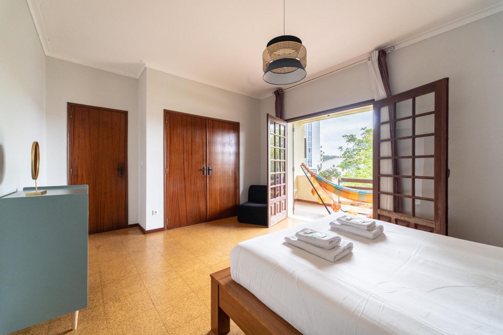 Amorosa Villa, 500M From The Beach By House And People Luaran gambar