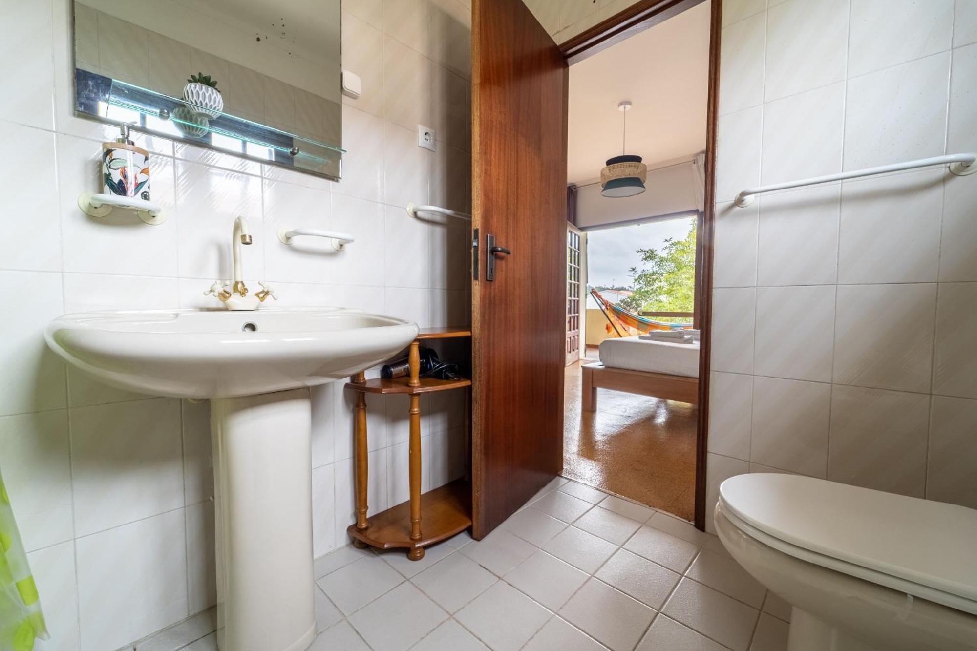Amorosa Villa, 500M From The Beach By House And People Luaran gambar