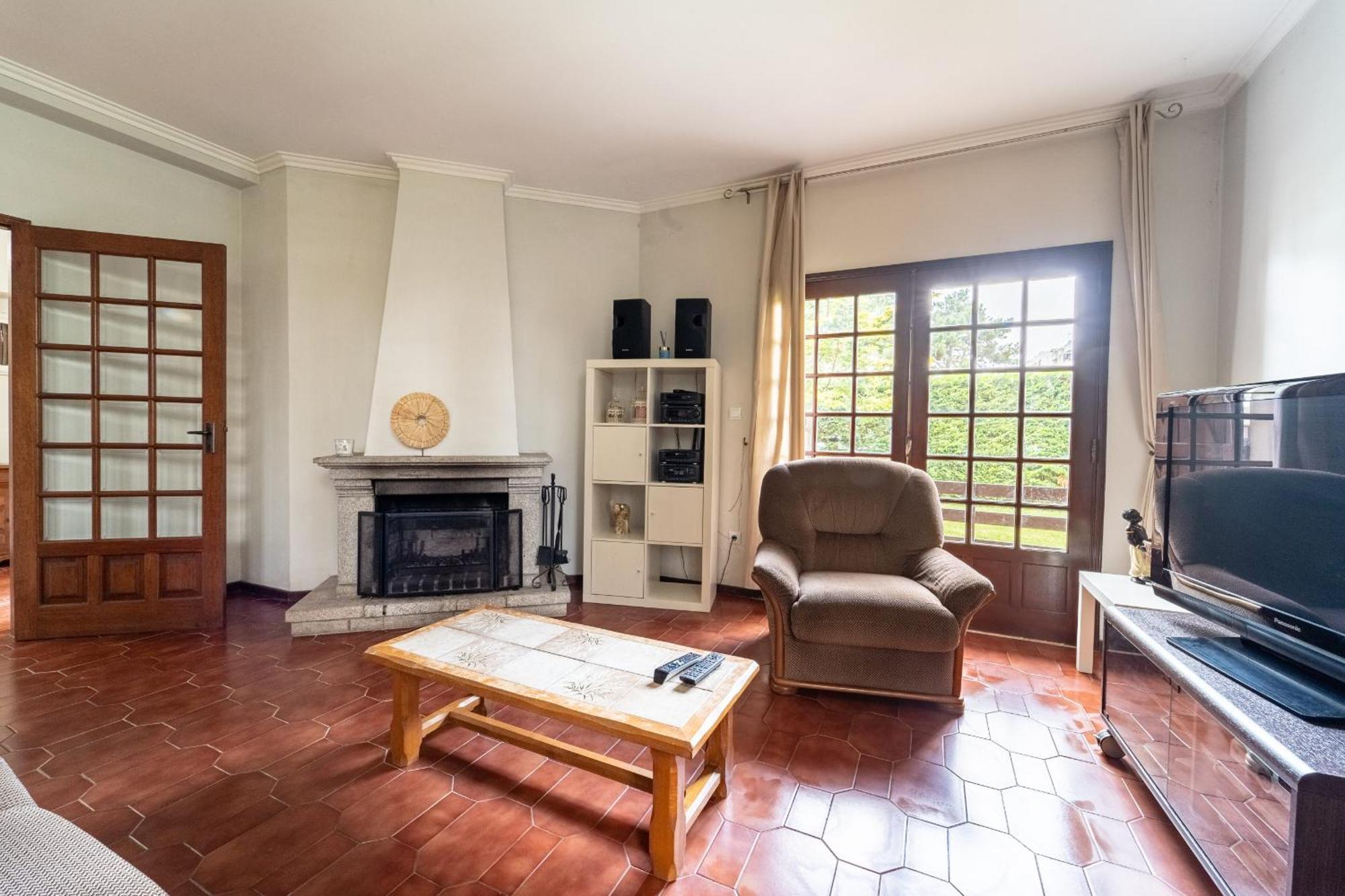 Amorosa Villa, 500M From The Beach By House And People Luaran gambar