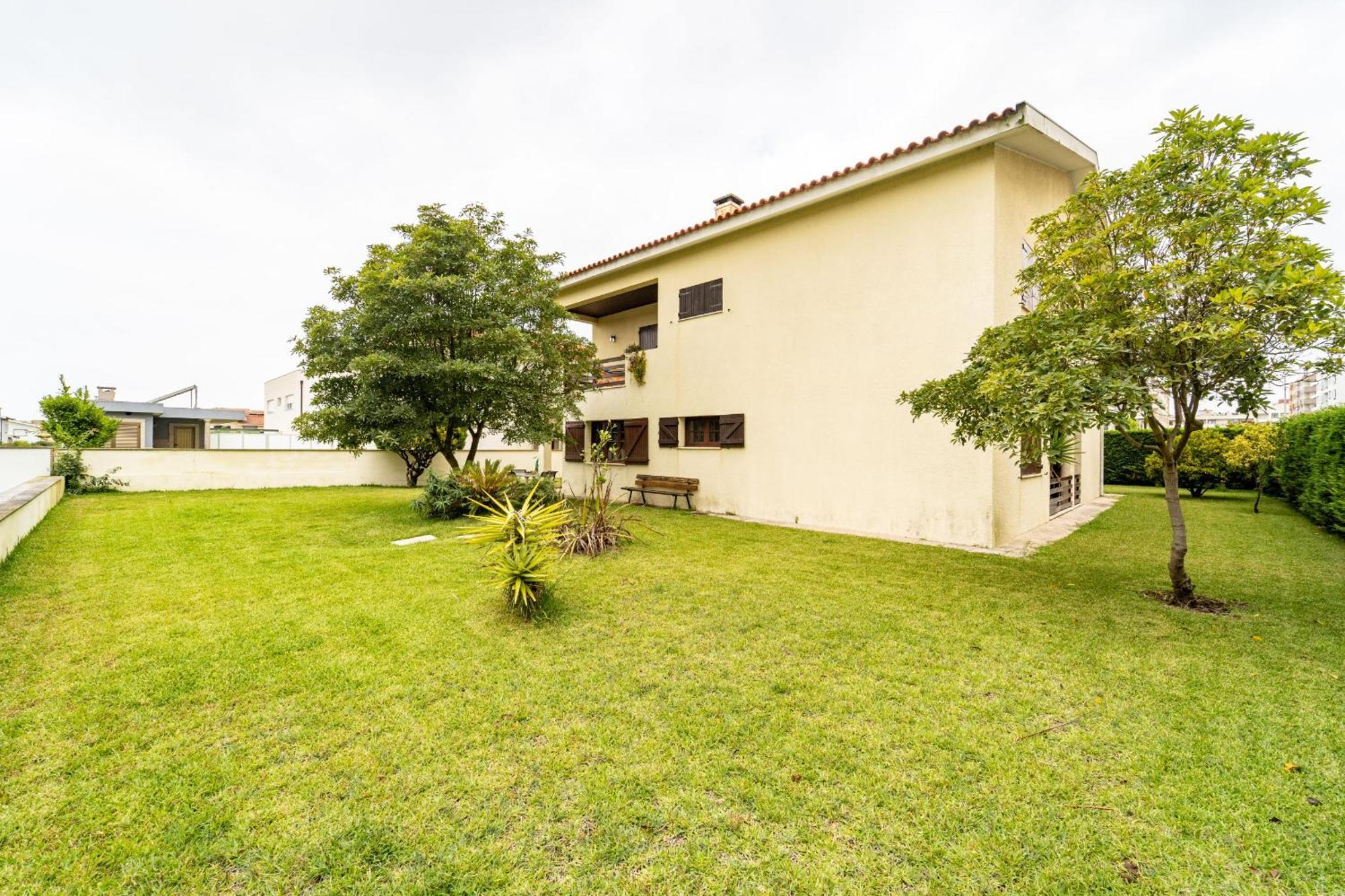 Amorosa Villa, 500M From The Beach By House And People Luaran gambar